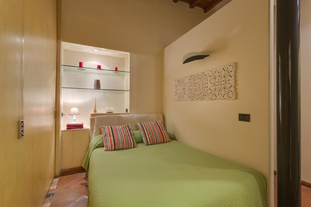 Spanish Steps Gea Apartments Рим Екстериор снимка